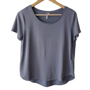 Women's Short Sleeve Scoop Neck Top - Lavender Gray